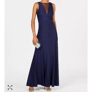 Petite 4 Nightway
Ribbed Metallic-Knit Illusion Gown. Worn once